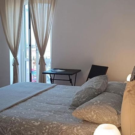 Velia'S Home Casa Vacanze B&B Castel Sant'Elia ภายนอก รูปภาพ