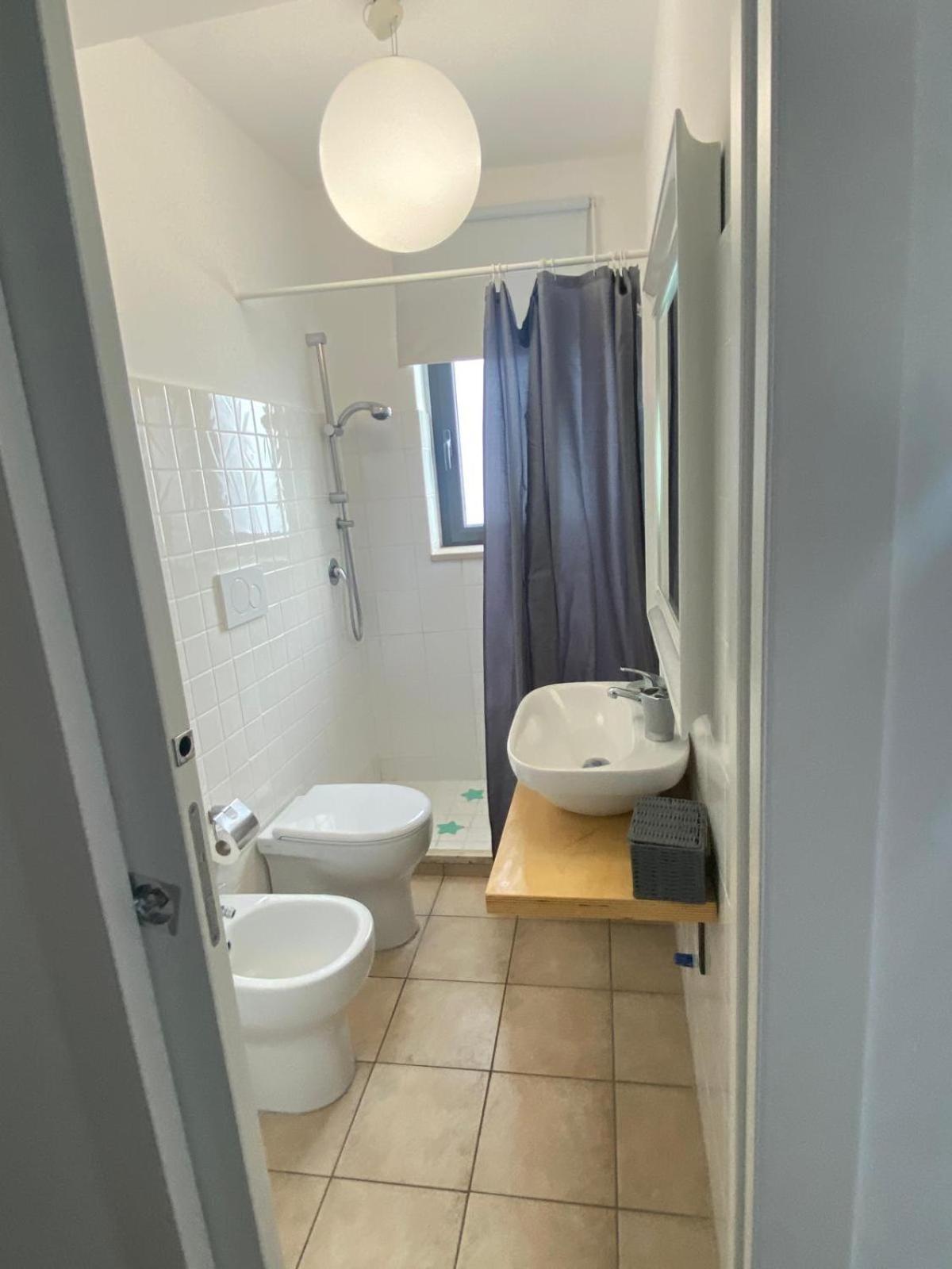 Velia'S Home Casa Vacanze B&B Castel Sant'Elia ภายนอก รูปภาพ
