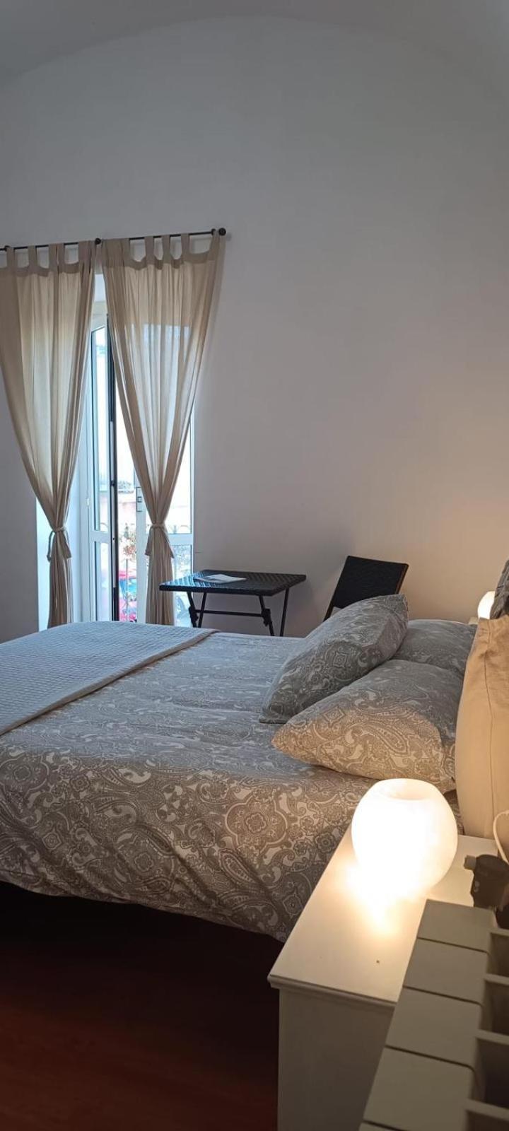 Velia'S Home Casa Vacanze B&B Castel Sant'Elia ภายนอก รูปภาพ